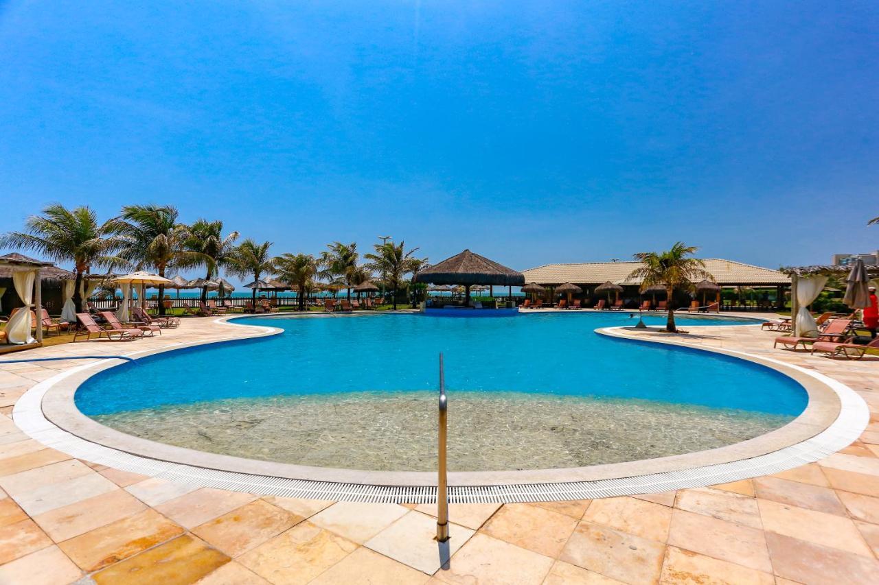 Dom Pedro Laguna Beach Resort & Golf By Wam Experience Aquiraz Exteriör bild The pool at the resort